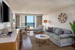 1611-Suite-Parlor-w-2-Baths-scaled
