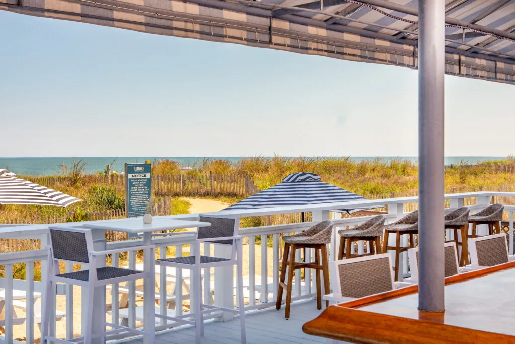 Wahoo Beach Bar 2 scaled